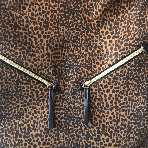 Stella and Dot animal print backpack in EUC🍀 - Picture 2 of 10